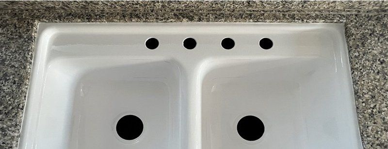 Double sink after reglazing